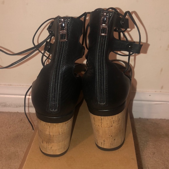 Coach lace up wedged sandals - Picture 3 of 8